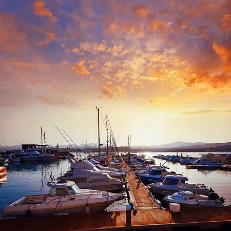 Melissa * קוסטה דה אנטיגואה